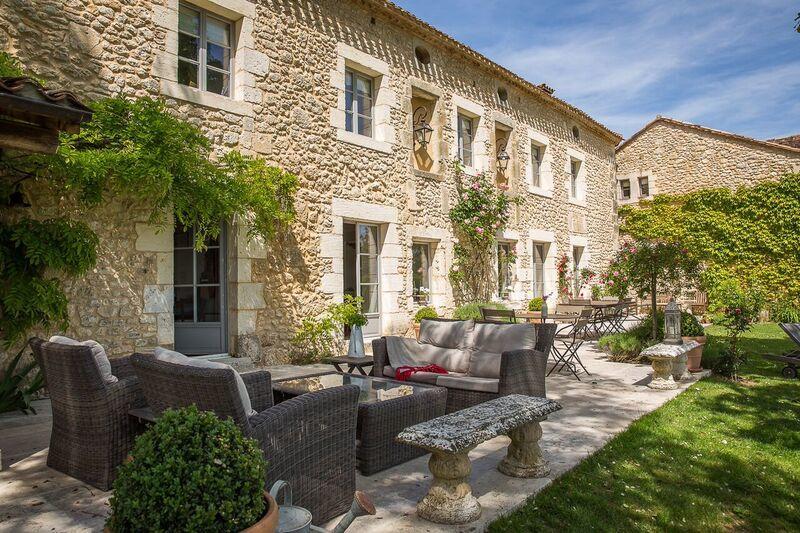 Le Manoir De Beauregard Bed & Breakfast Clermont-de-Beauregard Bagian luar foto