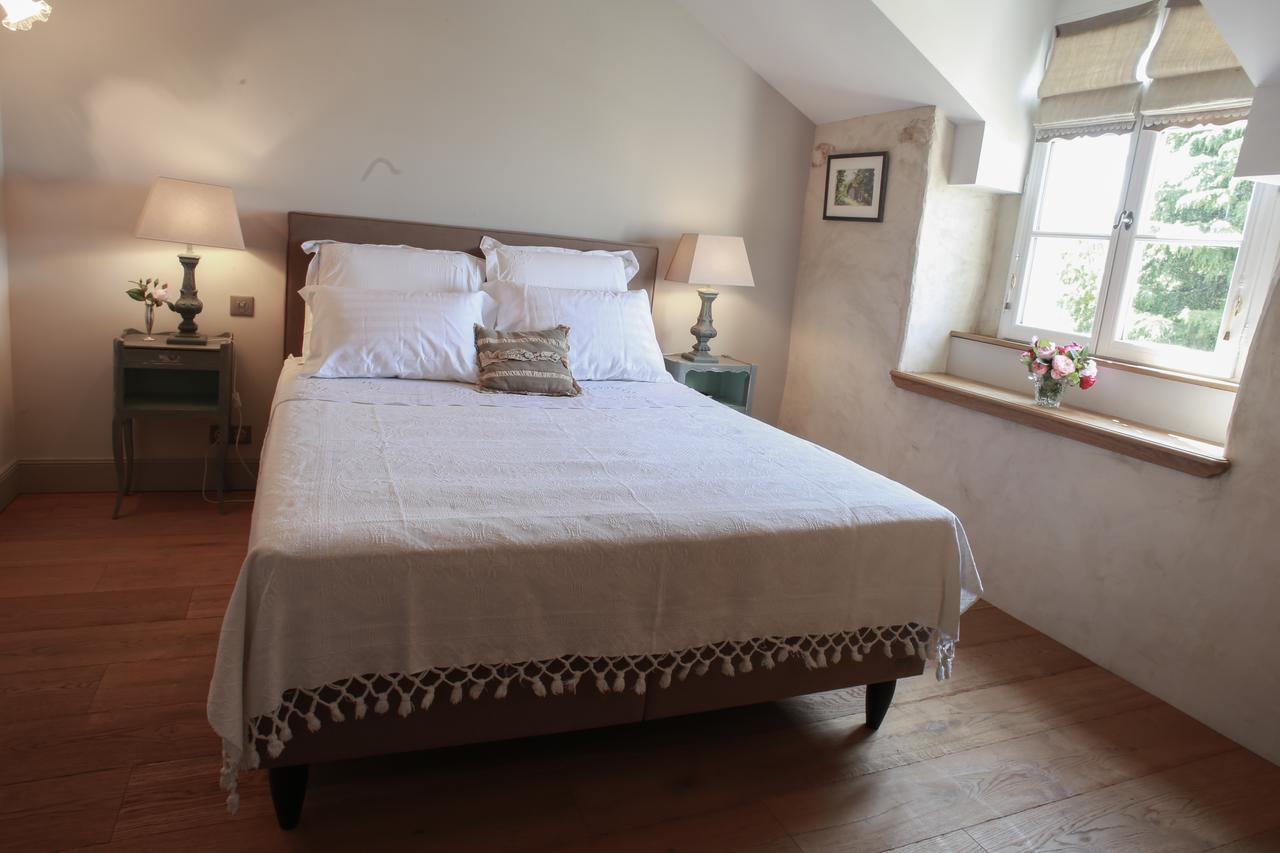Le Manoir De Beauregard Bed & Breakfast Clermont-de-Beauregard Bagian luar foto